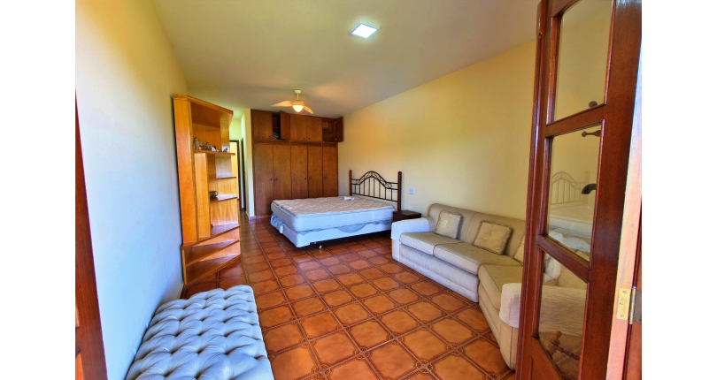 LINDA Casa à venda no Bairro do Chácara Jaraguá na Rua Rio Sapucaia do Sul