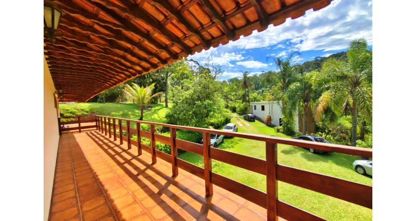 LINDA Casa à venda no Bairro do Chácara Jaraguá na Rua Rio Sapucaia do Sul