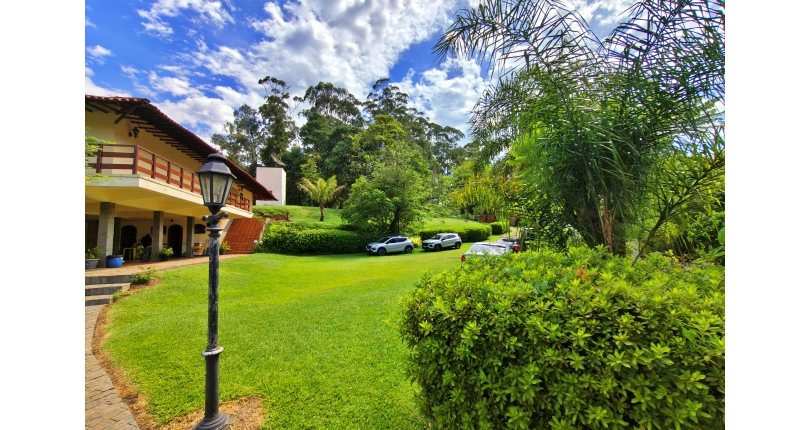 LINDA Casa à venda no Bairro do Chácara Jaraguá na Rua Rio Sapucaia do Sul