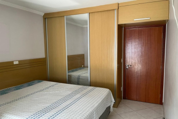  Sobrado à venda no Bairro da Vila Piauí na Rua Jacques Pilon