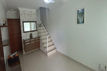  Sobrado à venda no Bairro da Vila Piauí na Rua Jacques Pilon