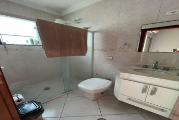  Sobrado à venda no Bairro da Vila Piauí na Rua Jacques Pilon