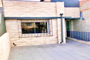 Casa assobradada à venda no Bairro do Jardim Cidade Pirituba na Rua Cracas