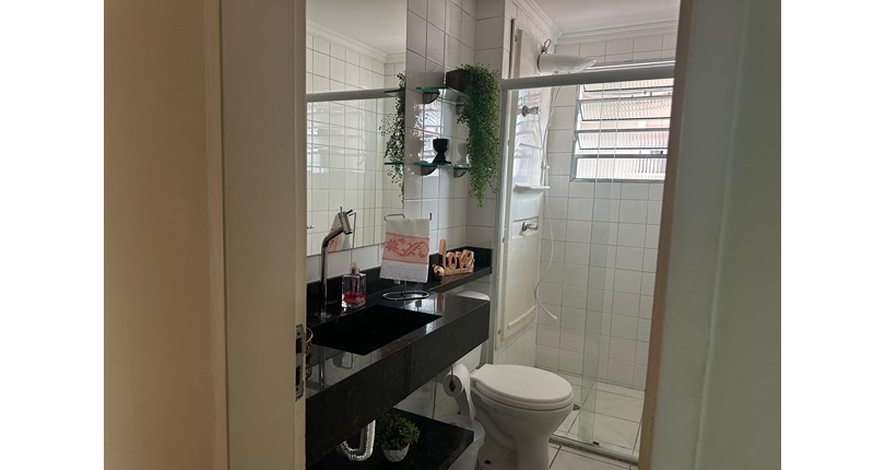  Apartamento à venda em Osasco no Bairro do Piratininga na Avenida Edmundo Amaral 130, Condomínio Edifício Nova Era