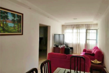 Casa assobradada à venda no Bairro do Jardim Santa Mônica 