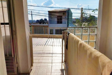 Casa assobradada à venda no Bairro do Jardim Santa Mônica 