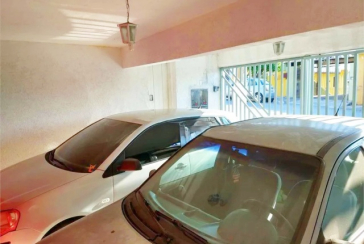 Casa assobradada à venda no Bairro do Jardim Santa Mônica 