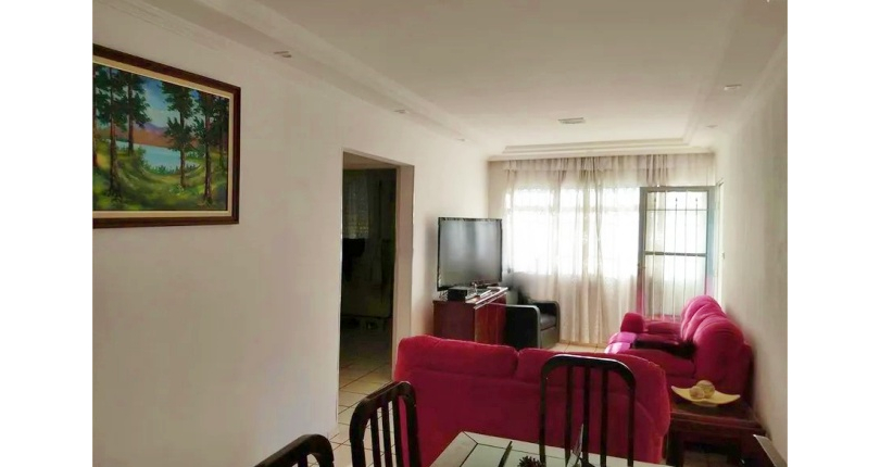 Casa assobradada à venda no Bairro do Jardim Santa Mônica 