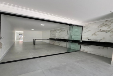 Sobrado à venda no Bairro do Parque São Domingos na Rua Homero Sales, 