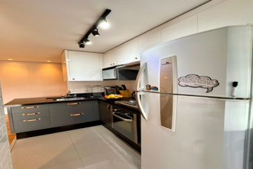 Belo Apartamento à venda no Bairro da Chácara São João na Rua José Galdino de Lucena 143,