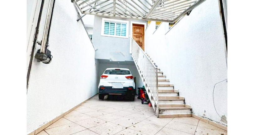 Belo Sobrado à venda no Bairro do Parque Anhangüera (São Domingos) na Rua Miguel Pereira Landim