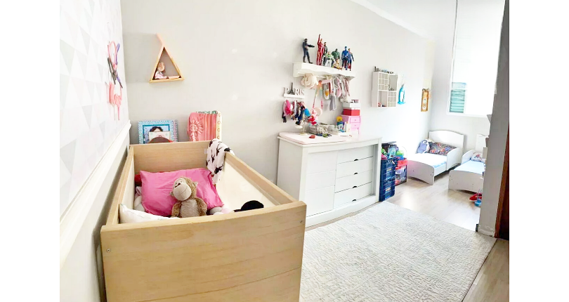 Belo Sobrado à venda no Bairro do Parque Anhangüera (São Domingos) na Rua Miguel Pereira Landim