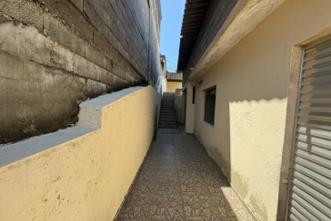 Casa à venda no Bairro da Vila Clarice na Travessa Júlio Bás,