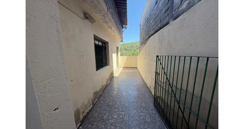 Casa à venda no Bairro da Vila Clarice na Travessa Júlio Bás,