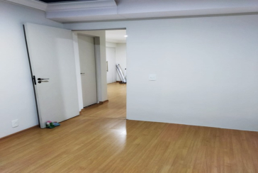  Apartamento à venda no Bairro do Parque Maria Domitila na Rua Willis Roberto Banks 525