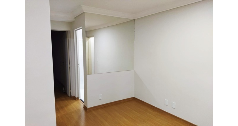  Apartamento à venda no Bairro do Parque Maria Domitila na Rua Willis Roberto Banks 525