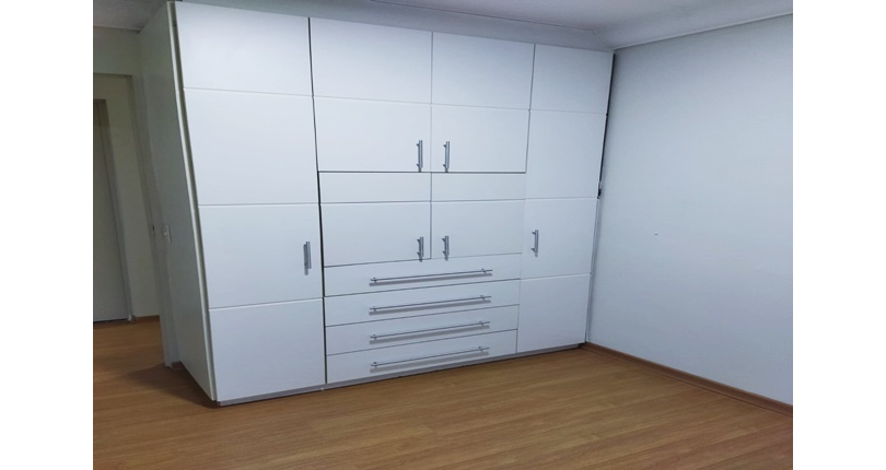  Apartamento à venda no Bairro do Parque Maria Domitila na Rua Willis Roberto Banks 525