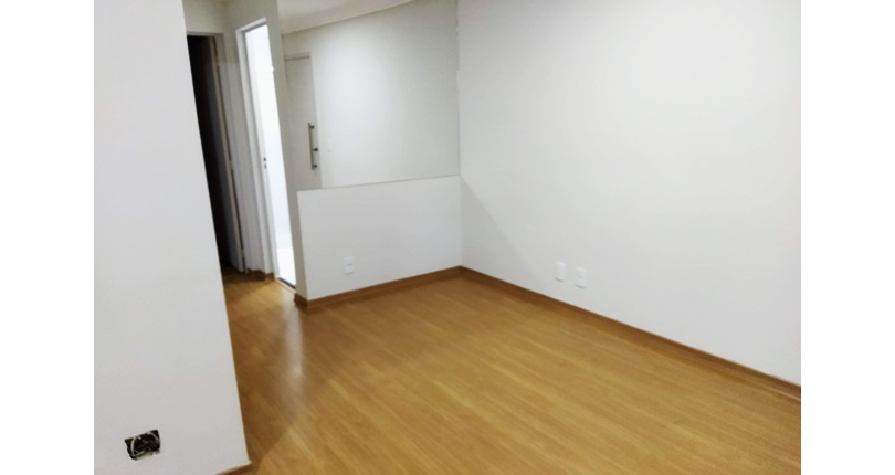  Apartamento à venda no Bairro do Parque Maria Domitila na Rua Willis Roberto Banks 525