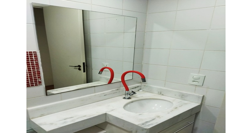  Apartamento à venda no Bairro do Parque Maria Domitila na Rua Willis Roberto Banks 525