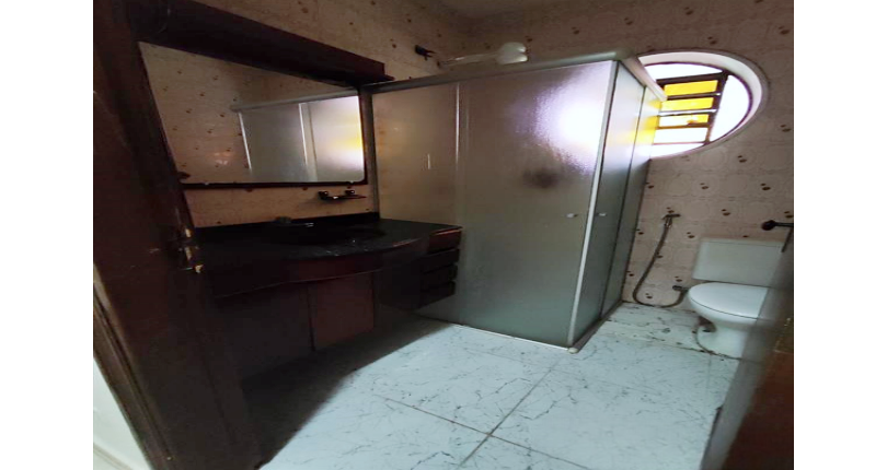  Casa à venda em Osasco no Bairro do Três Montanhas na Rua Serra do Acaraí,