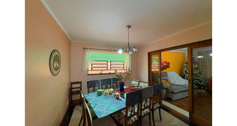 Casa Térrea à venda no Parque São Domingos na Rua João Veloso de Oliveira