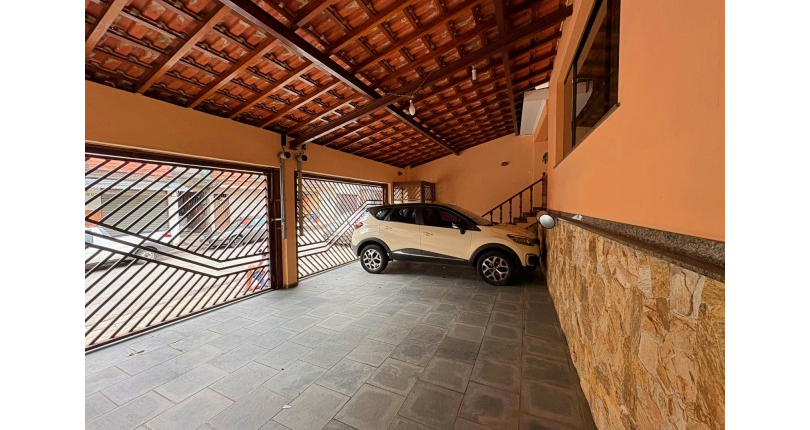 Casa Térrea à venda no Parque São Domingos na Rua João Veloso de Oliveira