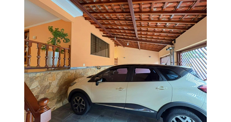 Casa Térrea à venda no Parque São Domingos na Rua João Veloso de Oliveira