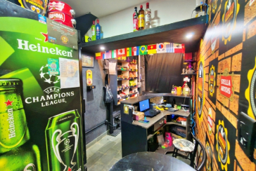 Belo Sobrado amplo à venda no Bairro do Conjunto Habitacional Turística na Rua Duse Naccarati, 