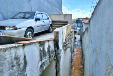 Casa à venda no Bairro do Jardim Santa Mônica na Avenida Santa Mônica