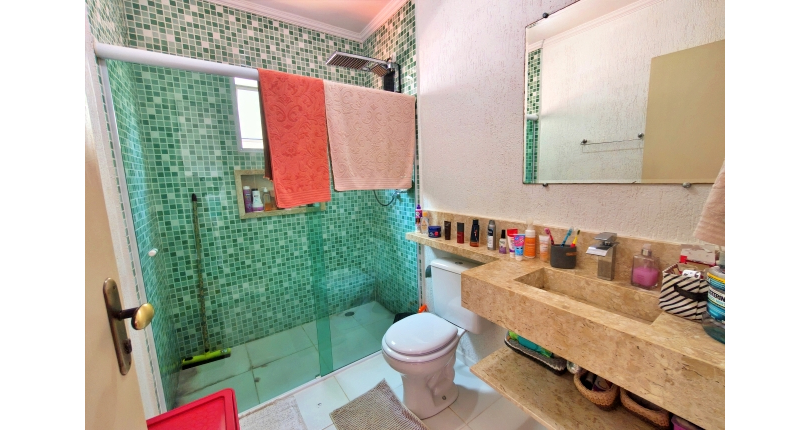 Lindo Sobrado à venda em Cajamar no Bairro do Polvilho no Portal dos Ipês na Rua dos Antúrios,