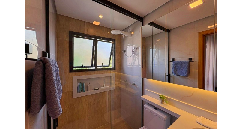 Sobrado à venda no Bairro do Parque São Domingos na Rua Abrahan Lincoln