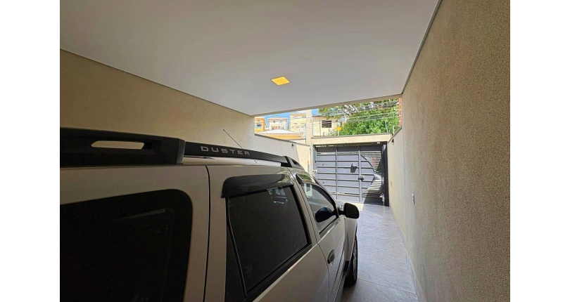 Sobrado à venda no Bairro do Parque São Domingos na Rua Abrahan Lincoln