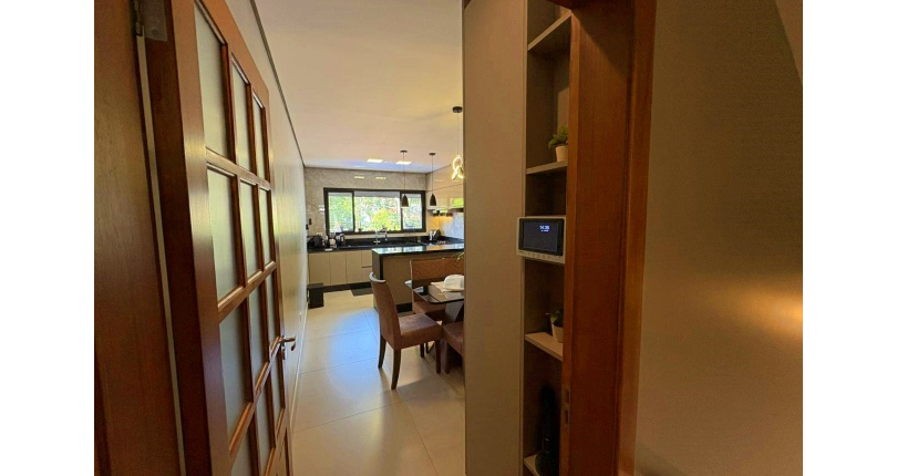 Sobrado à venda no Bairro do Parque São Domingos na Rua Abrahan Lincoln