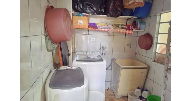 Casa assobradada à venda no Bairro da Vila Guedes na Rua Manoel Rodrigues da Costa