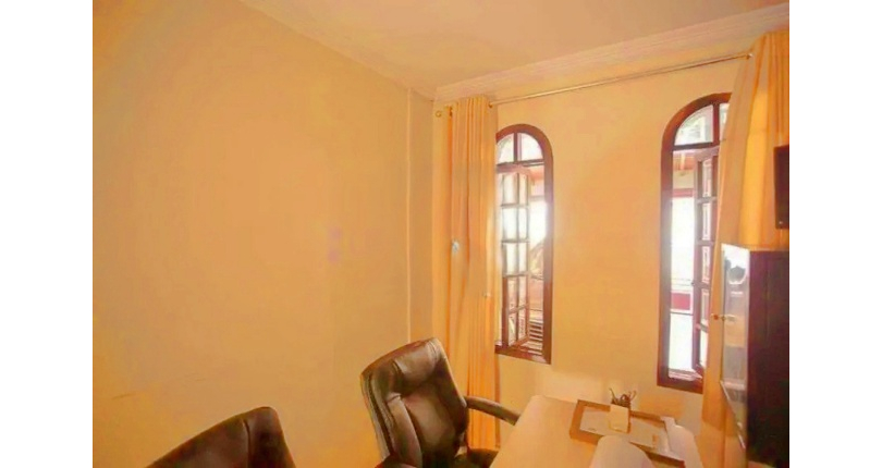  Sobrado à venda no Bairro do Parque São Domingos na Rua Abrahan Lincoln, 