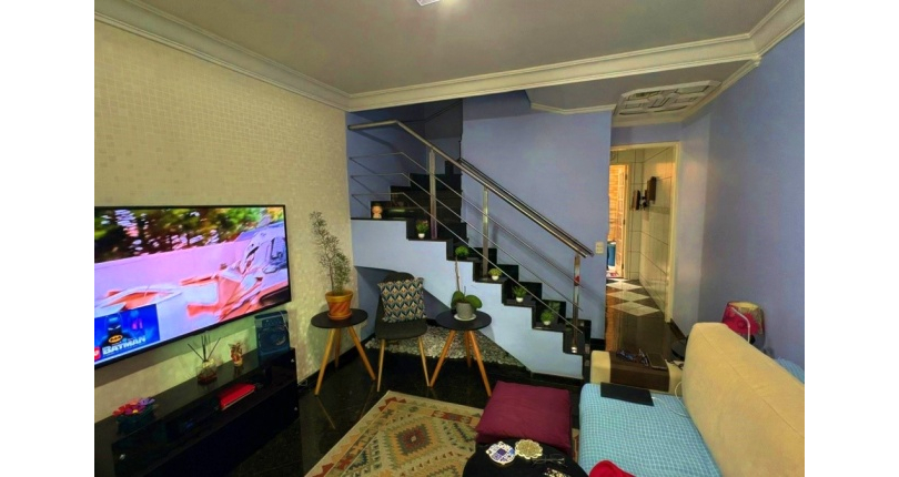 Sobrado à venda no Bairro do Jardim Santa Monica na Avenida Santa Mônica 326,