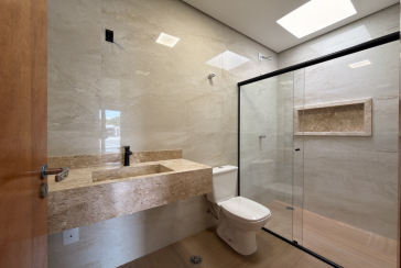 Sobrado novo à venda no Bairro da Vila Mangalot na Rua Itapinima,