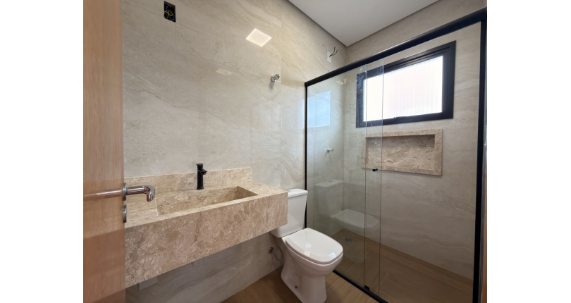 Sobrado novo à venda no Bairro da Vila Mangalot na Rua Itapinima,