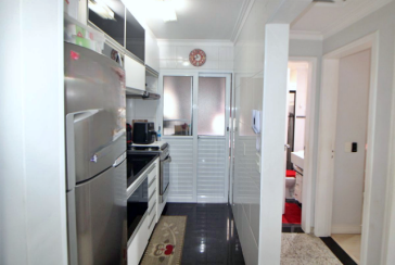 Apartamento à venda no Bairro do Parque Maria Domitila na Rua Willis Roberto Banks 525