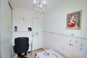 Apartamento à venda no Bairro do Parque Maria Domitila na Rua Willis Roberto Banks 525