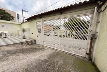 Sobrado à venda no Bairro da Vila Boaçava na Rua Itamogi 112, Condomínio Residencial Itamoji, 