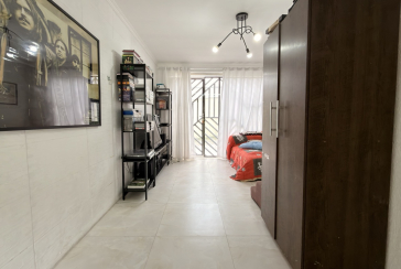 Sobrado à venda no Bairro da Vila Boaçava na Rua Itamogi 112, Condomínio Residencial Itamoji, 