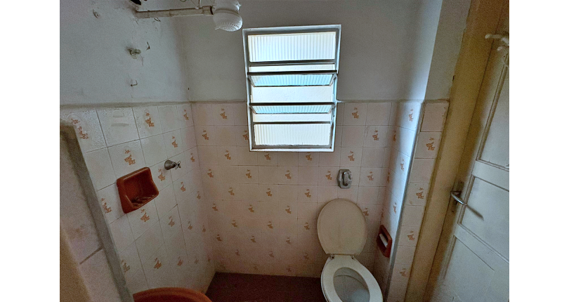 Casa Térrea à venda no Bairro do Jardim Regina na Rua Andrade Velosino,