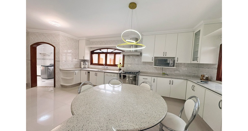  Sobrado à venda no Bairro do City América na Rua Emir Nogueira