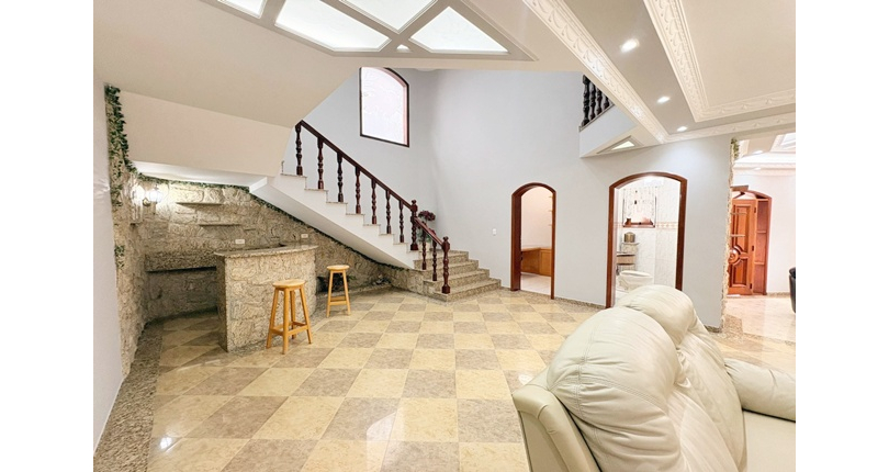  Sobrado à venda no Bairro do City América na Rua Emir Nogueira