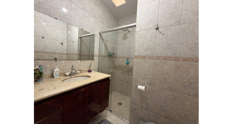 Sobrado Impecável na Vila Jaguari – Pronto para Morar!