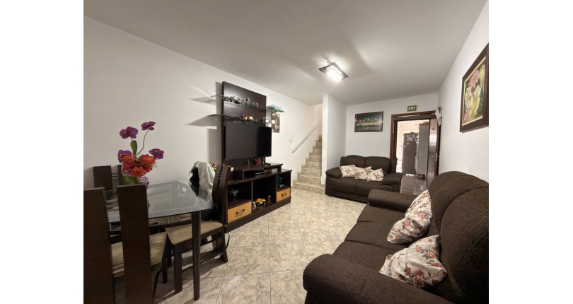 Sobrado Impecável na Vila Jaguari – Pronto para Morar!