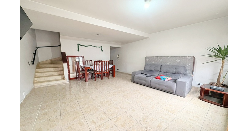  Sobrado à venda no Bairro da Vila Boaçava na Rua Ribeirão Vermelho,