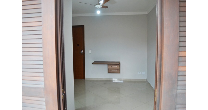 Sobrado à venda no Bairro do Jardim Líbano na Rua Afonso Lobardi,