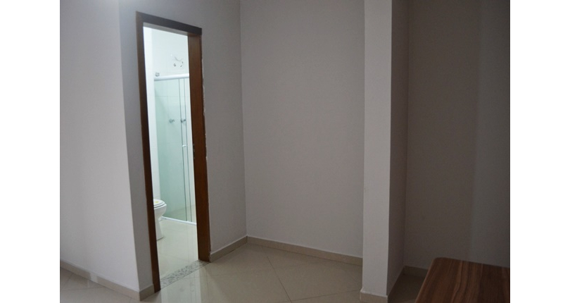 Sobrado à venda no Bairro do Jardim Líbano na Rua Afonso Lobardi,